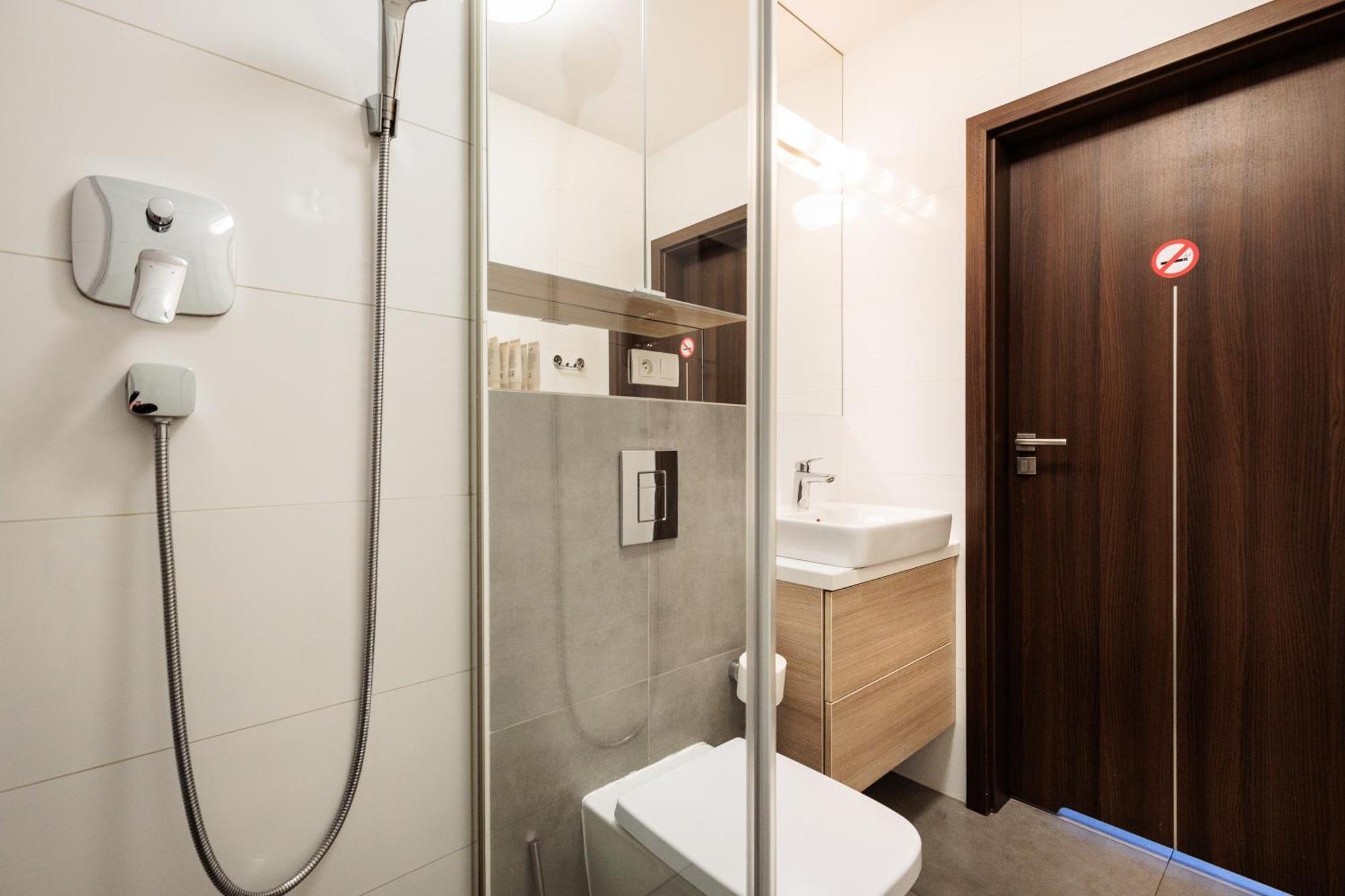Olimp Apartments Краков Экстерьер фото